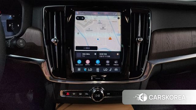 Volvo V90 Cross-Country 2023 Коричневый из Кореи, фото 4