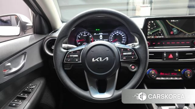 Kia The New K3 2nd generation 2022 Белый из Кореи, фото 4