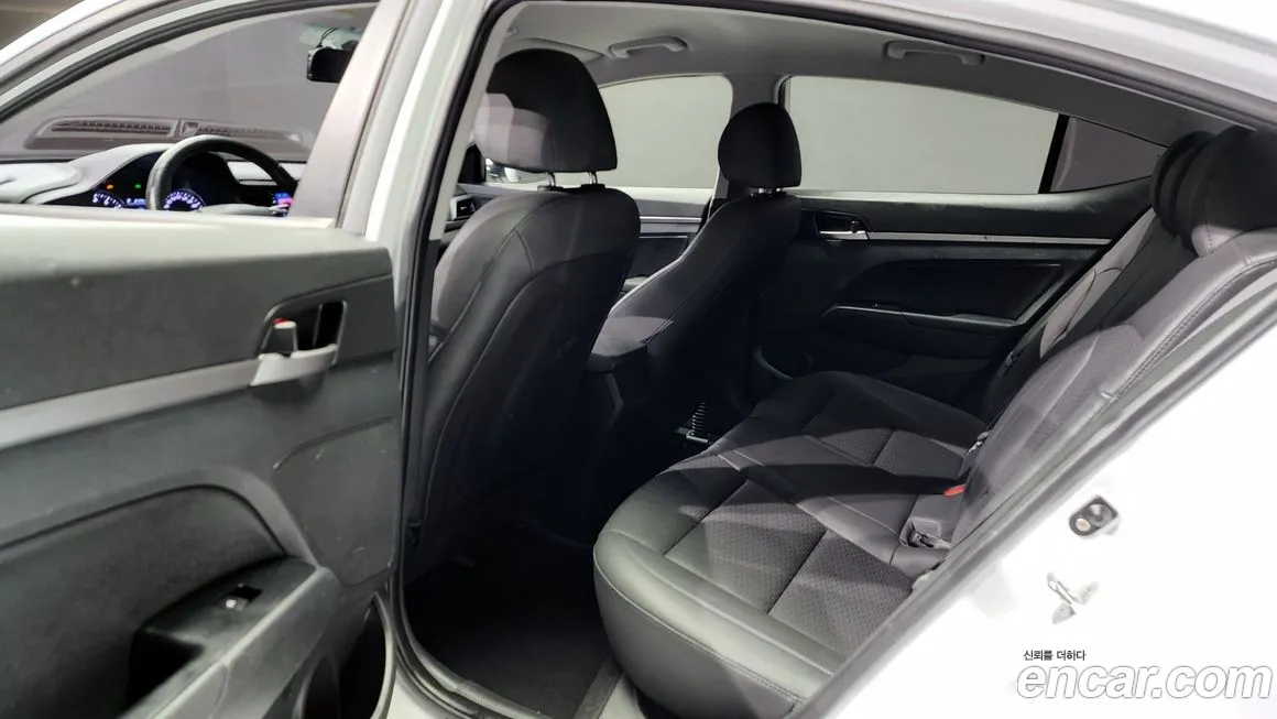 Hyundai The New Avante AD 2019 из Кореи, фото 4