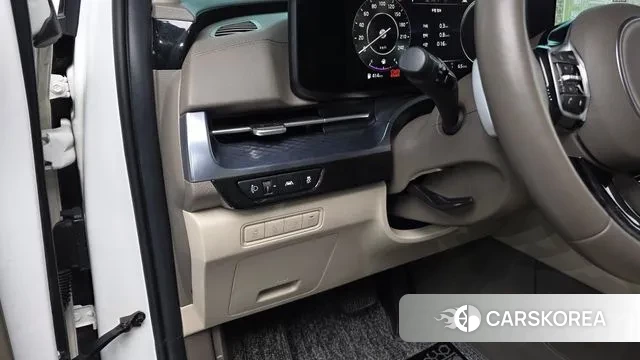 Kia Carnival 4th generation id 3650422 из Кореи 4