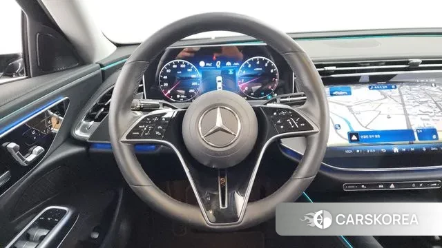 Mercedes-Benz E-Class W214 2024 Белый из Кореи, фото 4