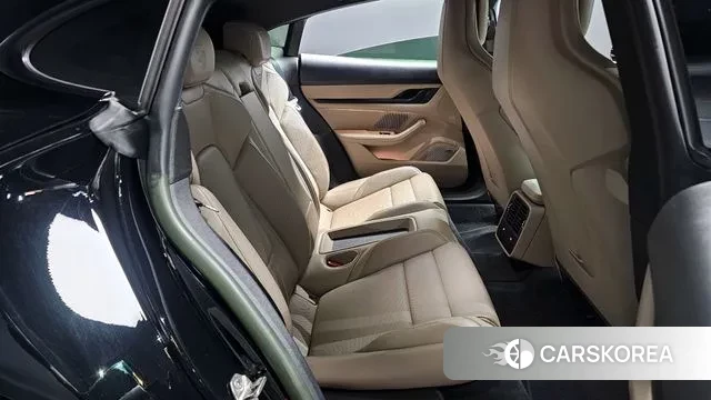 Porsche Taycan 2022 Черный из Кореи, фото 4