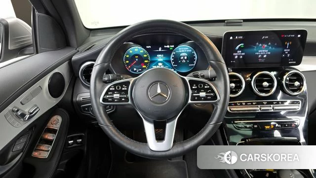 Mercedes-Benz GLC-Class X253 2020 Песочный из Кореи, фото 4