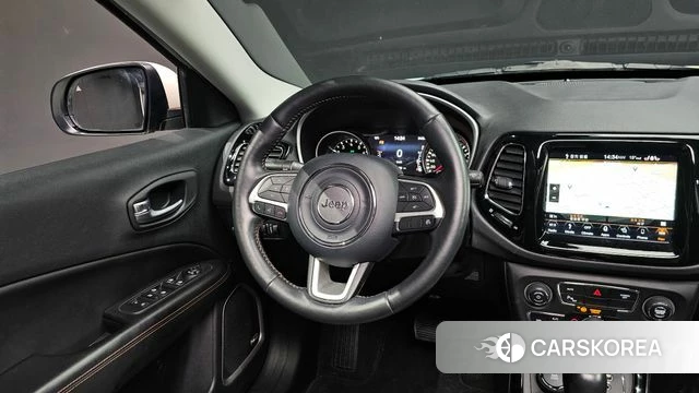 Jeep Compass 2nd Generation 2019 Белый из Кореи, фото 4