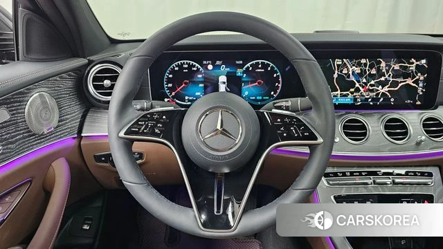Mercedes-Benz E-Class W213 2023 Серый из Кореи, фото 4