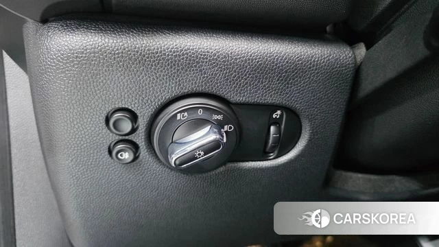 Mini Cooper 2022 Песочный из Кореи, фото 4
