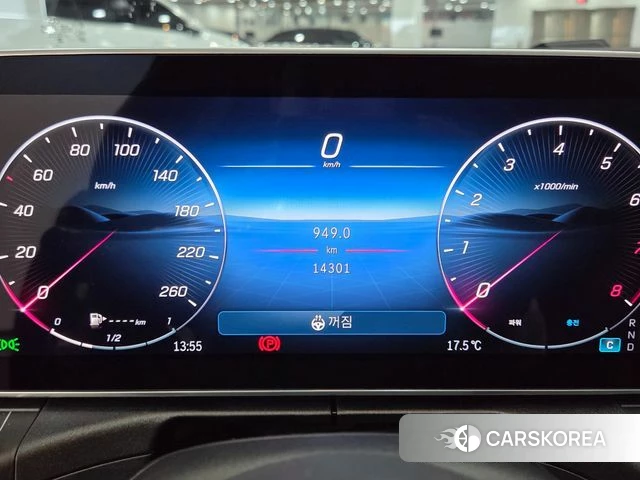 Mercedes-Benz C-Class W206 2025 Черный из Кореи, фото 4