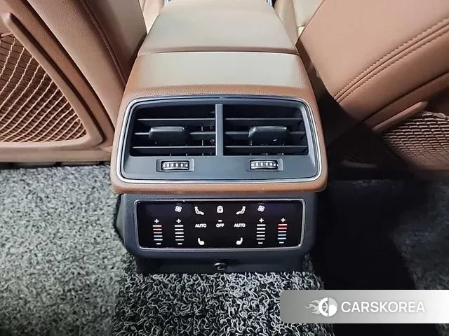 Audi A6 (C8) 2021 Черный из Кореи, фото 4