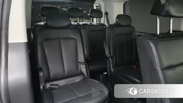 Hyundai Staria 2021 Белый из Кореи, фото 4