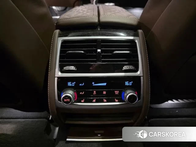 BMW 7 Series (G11) 2022 Белый из Кореи, фото 4