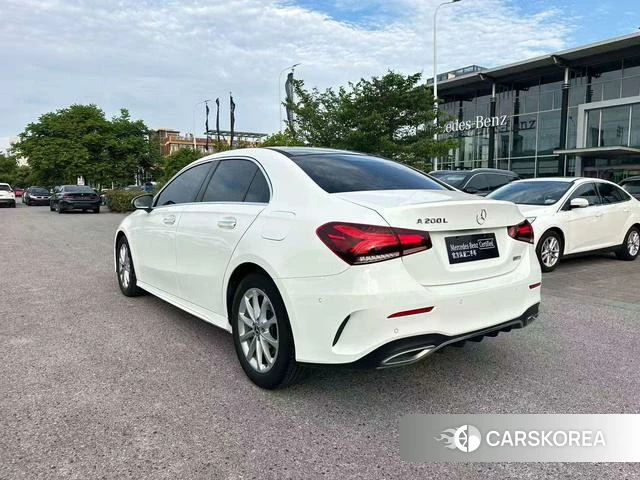 Mercedes-Benz Class A 2022 Белый из Китая, фото 4