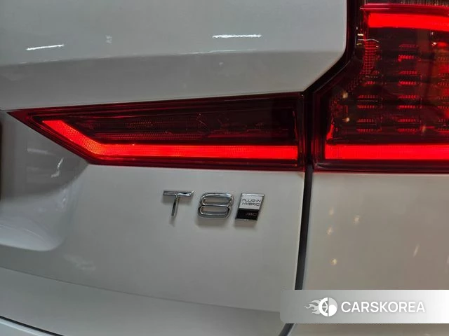 Volvo XC60 second Generation 2025 Белый из Кореи, фото 4