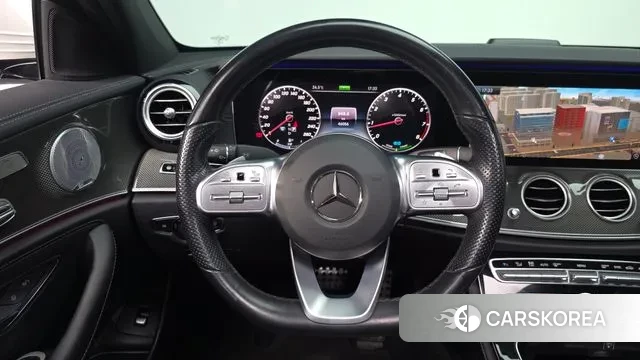 Mercedes-Benz E-Class W213 2019 Белый из Кореи, фото 4
