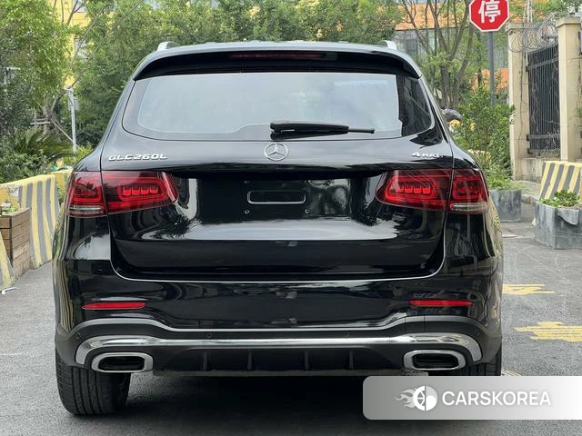 Mercedes-Benz GLC 2021 Черный из Китая, фото 4