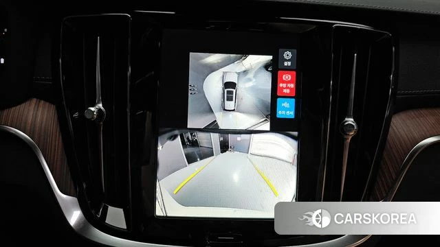 Volvo V60 Cross-Country 2nd Generation 2025 Белый из Кореи, фото 4