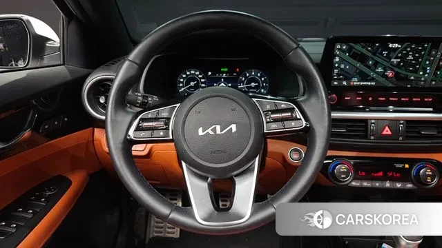 Kia The New K3 2nd generation 2022 Белый из Кореи, фото 4