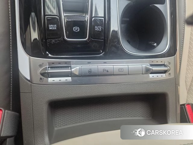 Kia Carnival 4th generation 2023 Белый из Кореи, фото 4