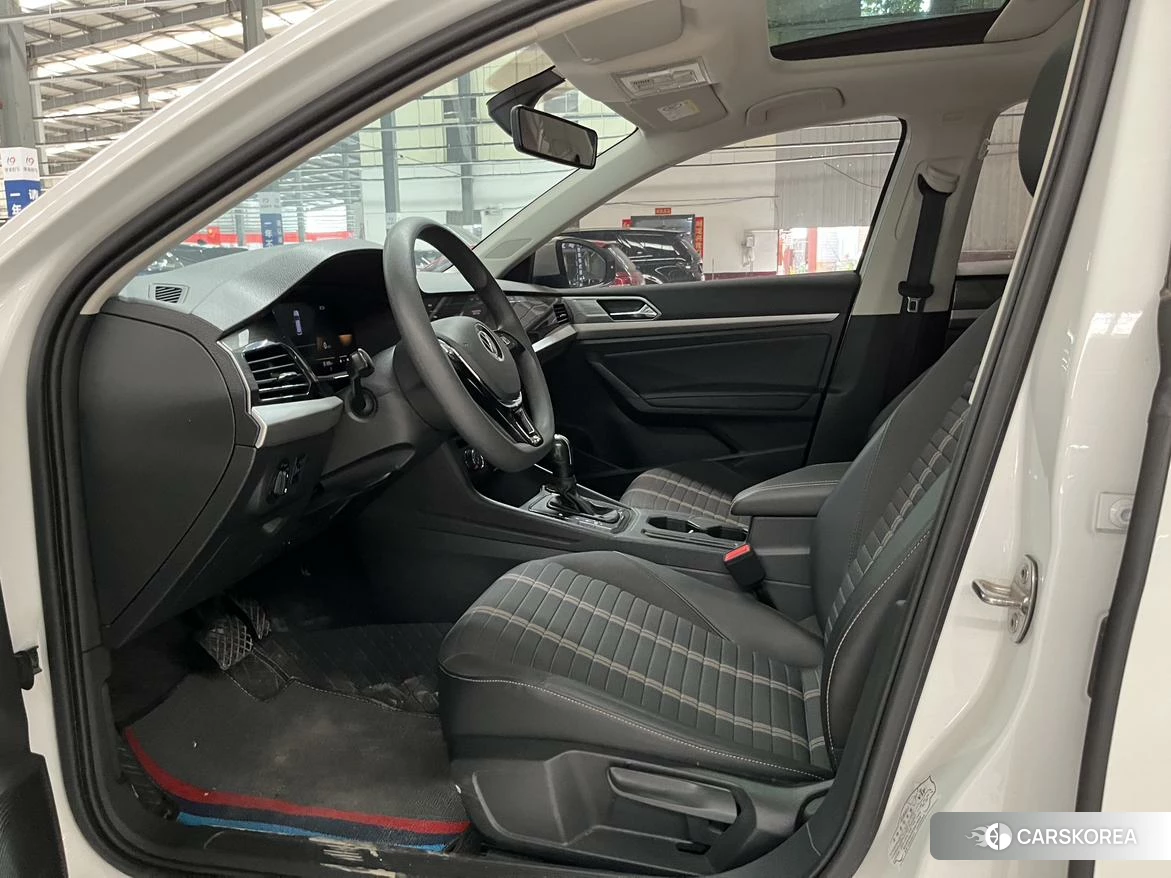 Volkswagen Lavida 2021 Белый из Китая, фото 4