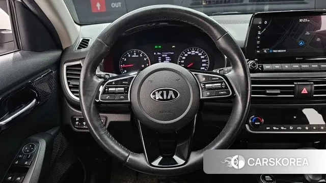 Kia Seltos 2021 Белый из Кореи, фото 4