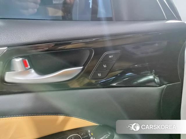 Kia K7 Premier Hybrid 2019 Белый из Кореи, фото 4