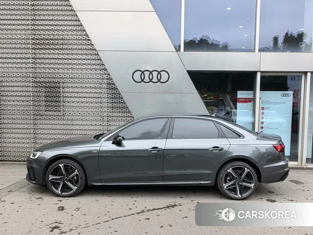 Audi A4L 2024 Темно-серый из Китая, фото 4