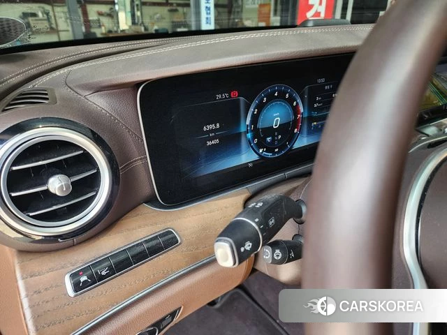Mercedes-Benz E-Class W213 2019 Серый из Кореи, фото 4
