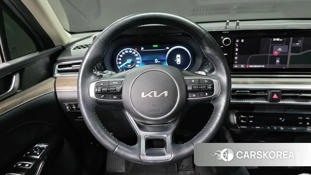 Kia K5 3rd generation 2022 Серебристо-серый из Кореи, фото 4