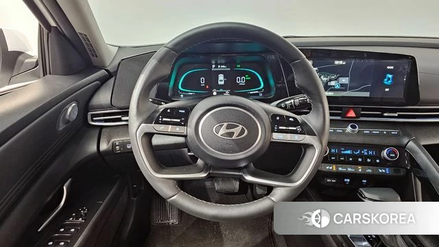 Hyundai The New Avante Hybrid (CN7) 2025 Белый из Кореи, фото 4