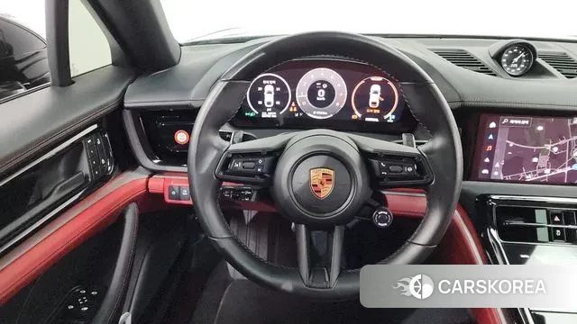 Porsche Panamera (972) 2024 Черный из Кореи, фото 4