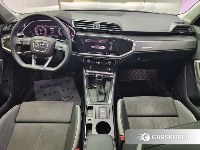 Audi Q3 2023 Темно-серый из Китая, фото 4