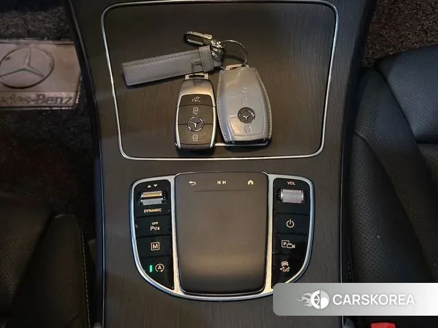 Mercedes-Benz GLC-Class X253 2023 Серый из Кореи, фото 4