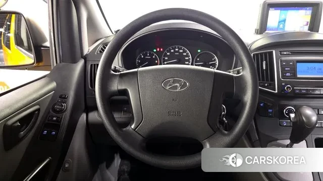 Hyundai The New Grand Starex 2018 Желтый из Кореи, фото 4