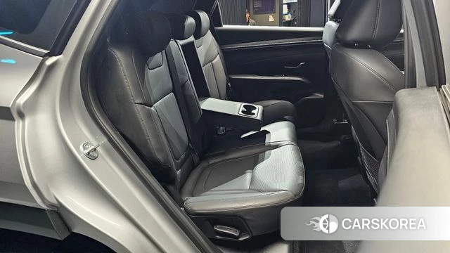 Hyundai Tucson (NX4) 2021 Серебряный из Кореи, фото 4