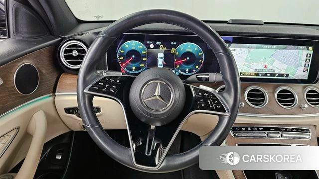 Mercedes-Benz E-Class W213 2022 Синий из Кореи, фото 4