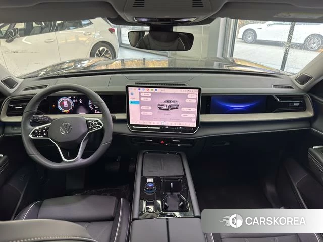 Volkswagen Tourang 2025 Черный из Китая, фото 4