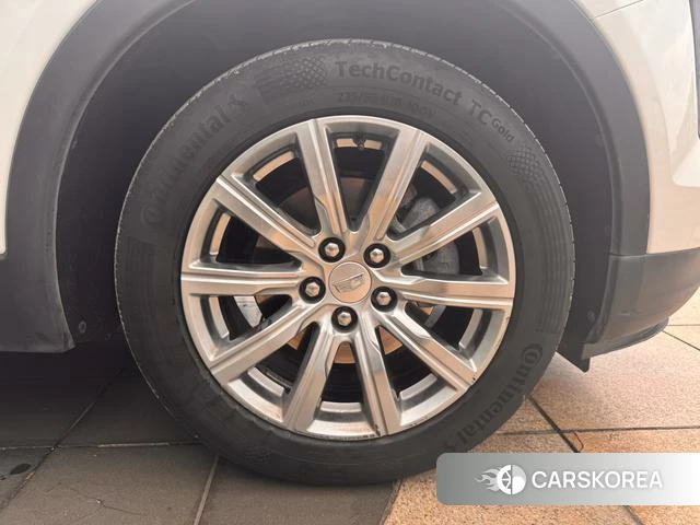 Cadillac XT4 2021 Белый из Китая, фото 4