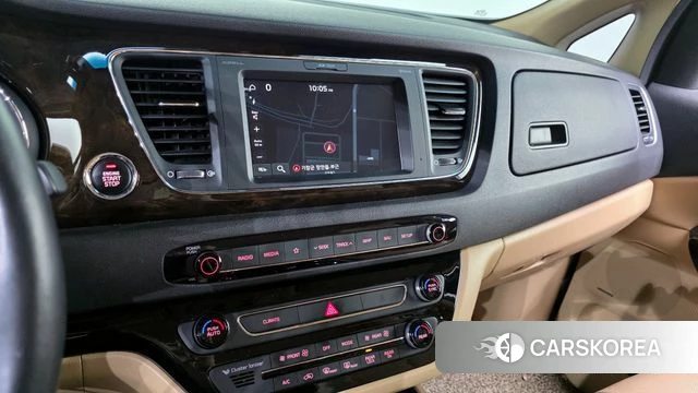 Kia The New Carnival 2018 Белый из Кореи, фото 4
