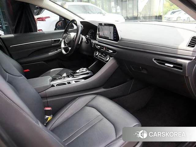 Hyundai Sonata (DN8) 2022 Черный из Кореи, фото 4