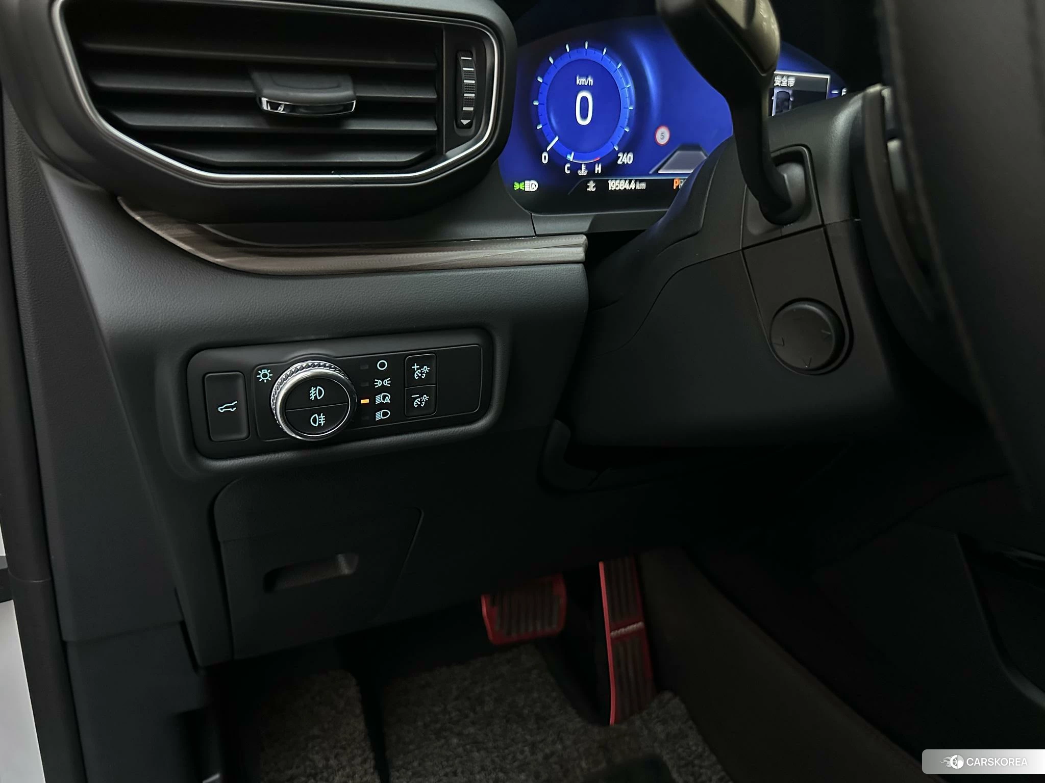 Ford Explorer 2020 Белый из Китая, фото 4