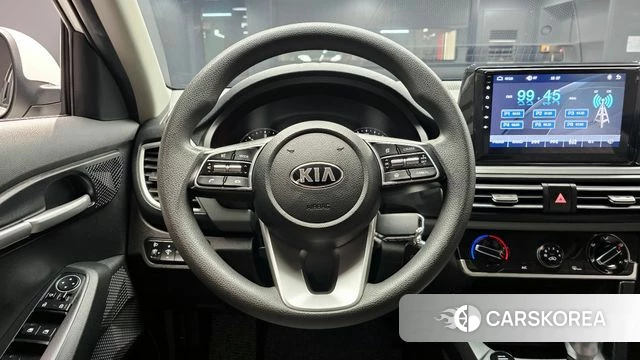 Kia Seltos 2019 Белый из Кореи, фото 4