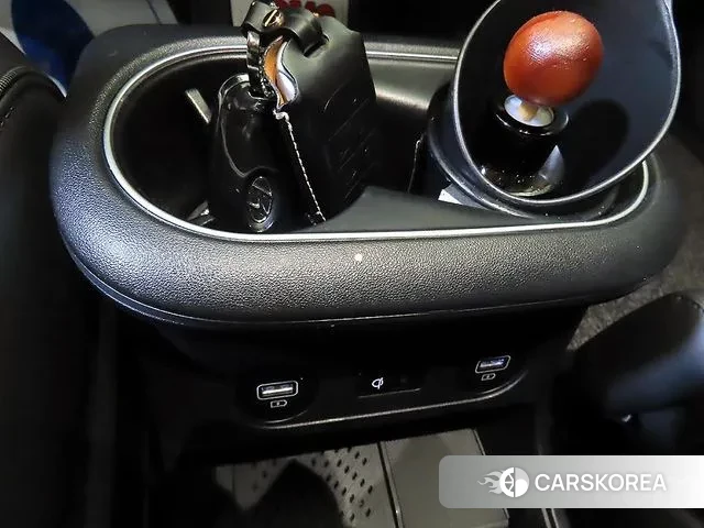 Hyundai Ionic 5 2024 Белый из Кореи, фото 4