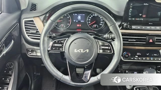 Kia Seltos 2021 Белый из Кореи, фото 4