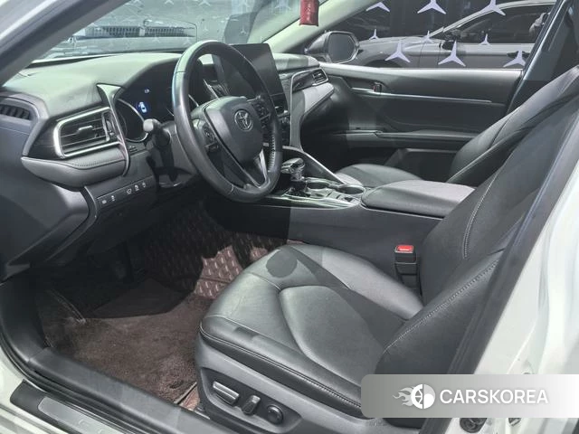Toyota Camry 2021 Белый из Китая, фото 4