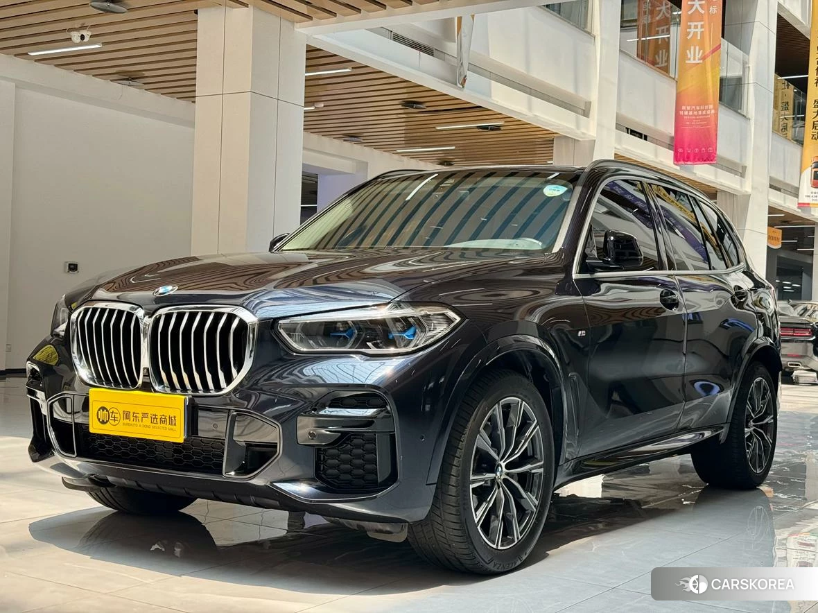 BMW X5 (imported) 2021 Черный из Китая, фото 4