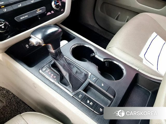 Kia The New Carnival 2019 Белый из Кореи, фото 4