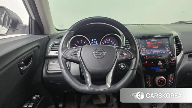 Ssangyong Tivoli Armor 2018 Белый из Кореи, фото 4