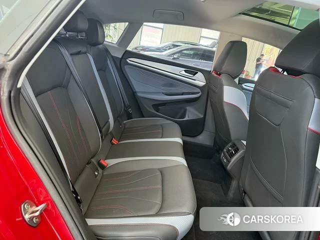 Volkswagen Lingdu 2022 Красный из Китая, фото 4