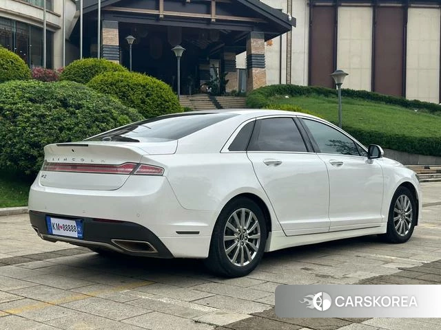 Lincoln MKZ 2021 Белый из Китая, фото 4