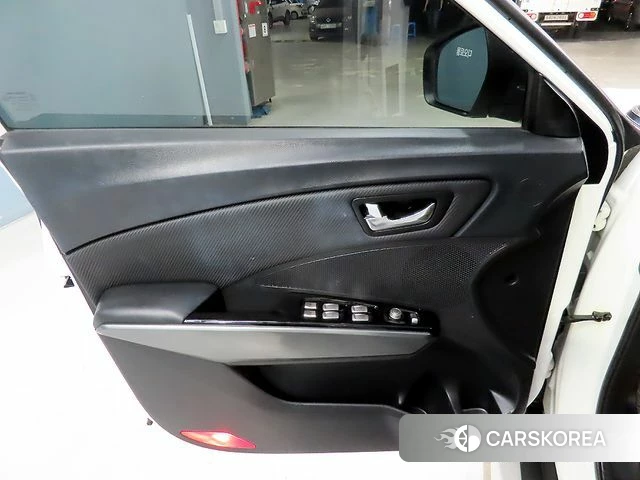 Ssangyong Tivoli Armor 2018 Белый из Кореи, фото 4