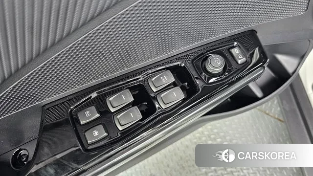 Ssangyong Berry New Tivoli 2022 Белый из Кореи, фото 4